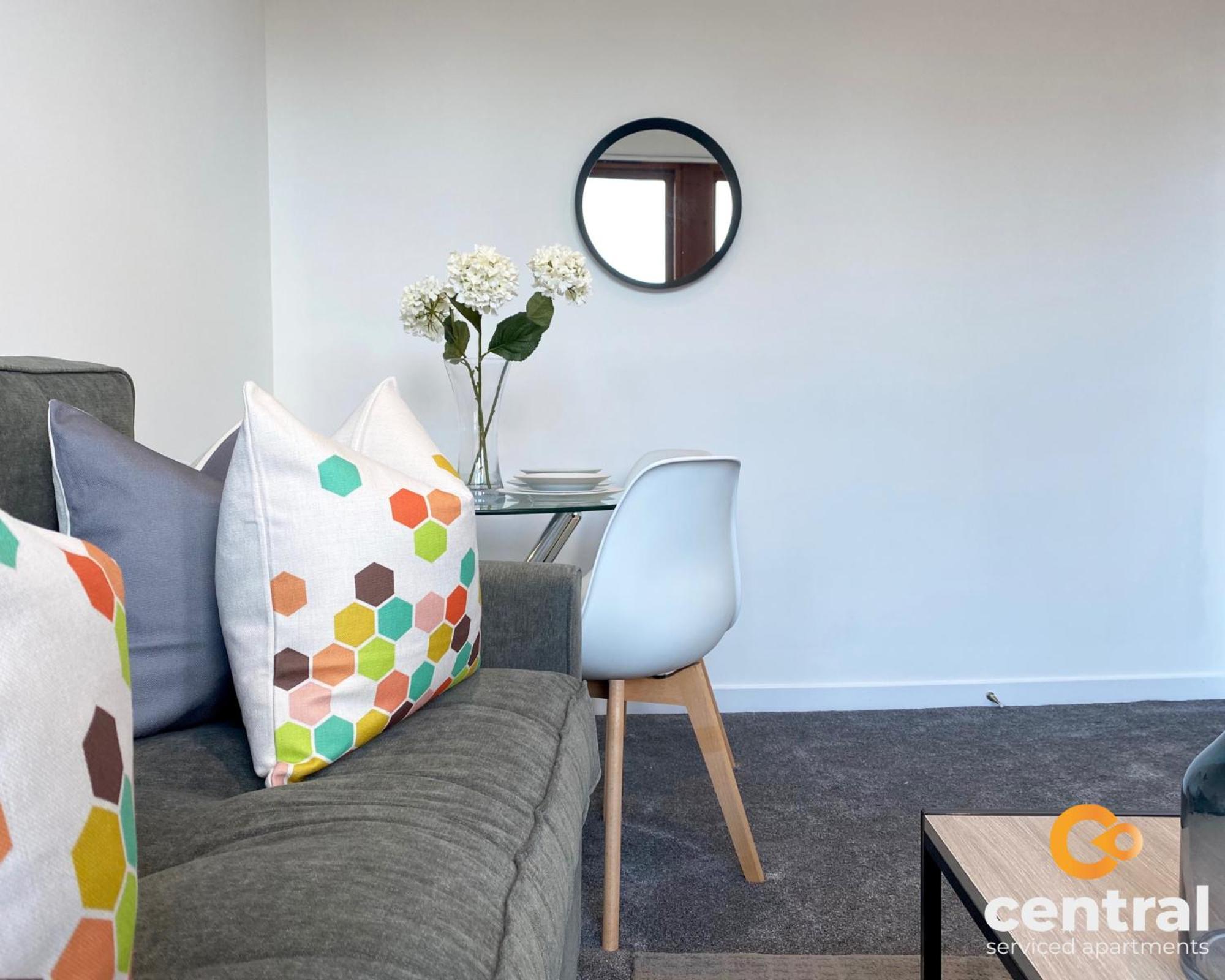 Central Serviced Apartments - Cosy 1 Bedroom - Walk Away From City Quay V&A - Walk To Bus And Train Station - Easy Access To City Centre - Fast Wi-Fi - Fully Equipped - Weekly & Monthly Stay Offers Dundee Kültér fotó