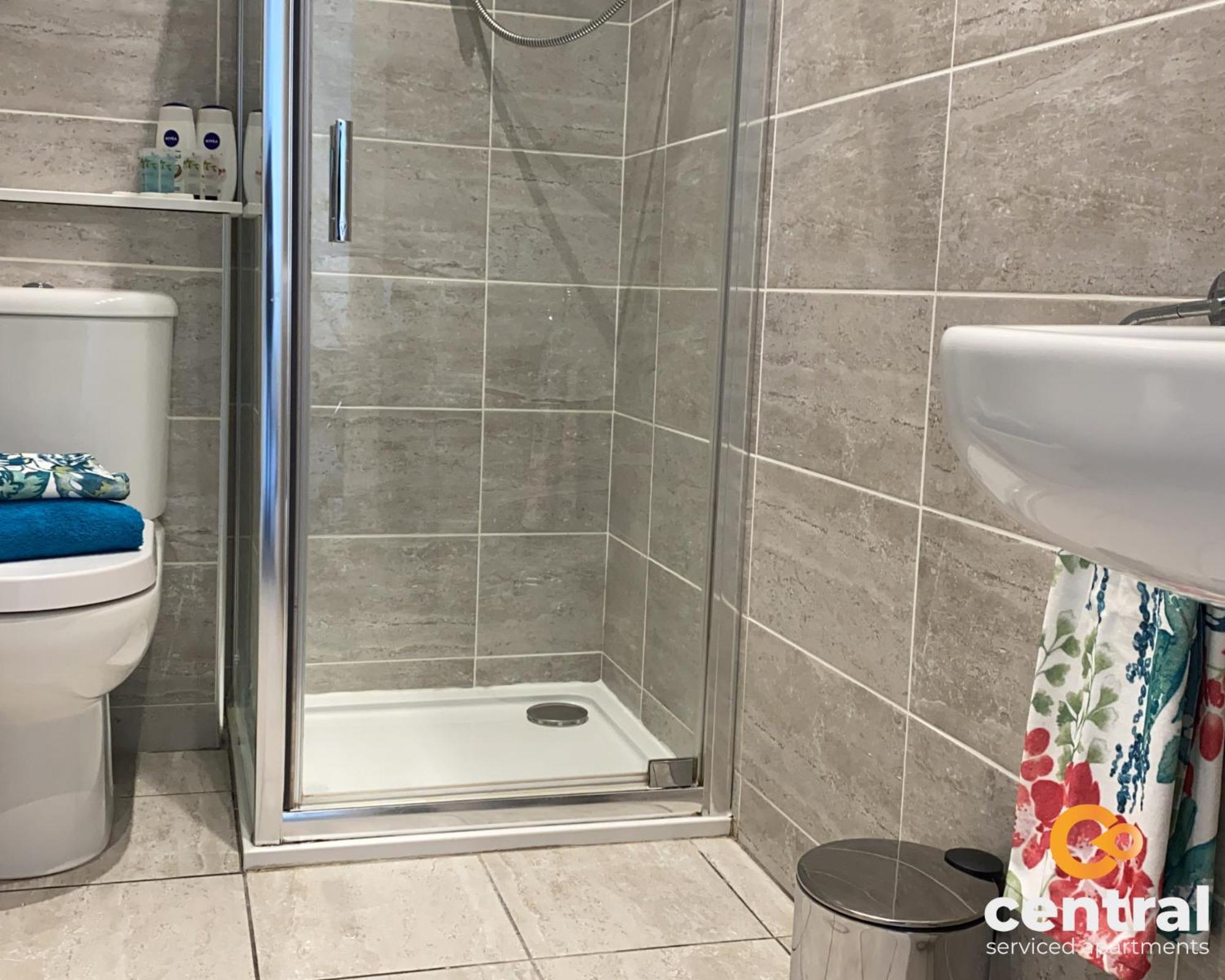 Central Serviced Apartments - Cosy 1 Bedroom - Walk Away From City Quay V&A - Walk To Bus And Train Station - Easy Access To City Centre - Fast Wi-Fi - Fully Equipped - Weekly & Monthly Stay Offers Dundee Kültér fotó